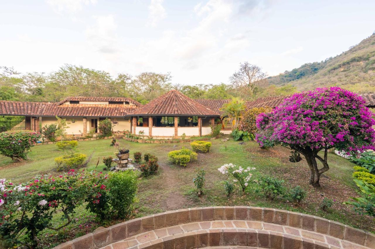 Hotel San Gil Campestre Exterior foto