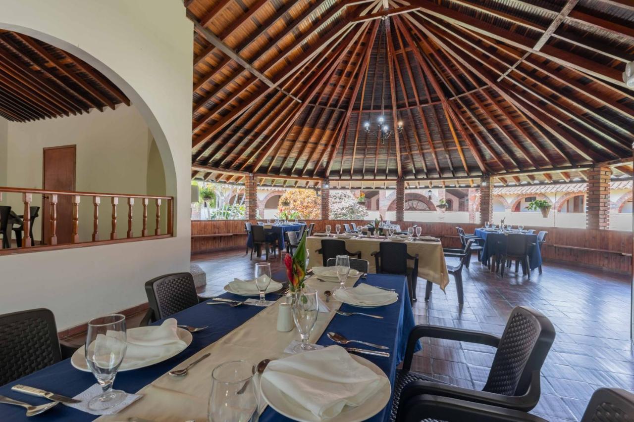 Hotel San Gil Campestre Exterior foto