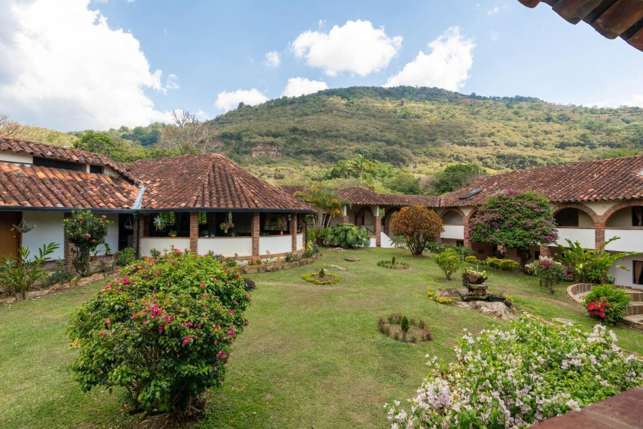 Hotel San Gil Campestre Exterior foto